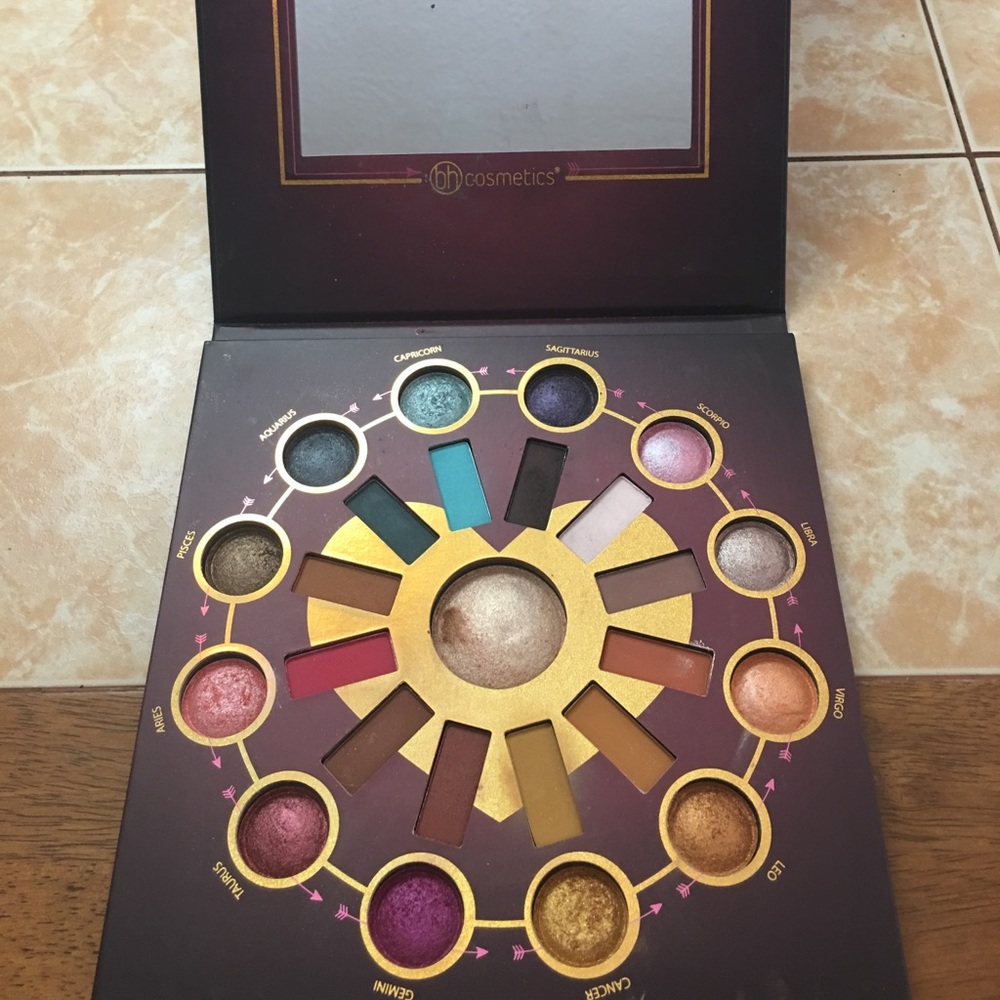 BH Cosmetics Zodiac Love Signs